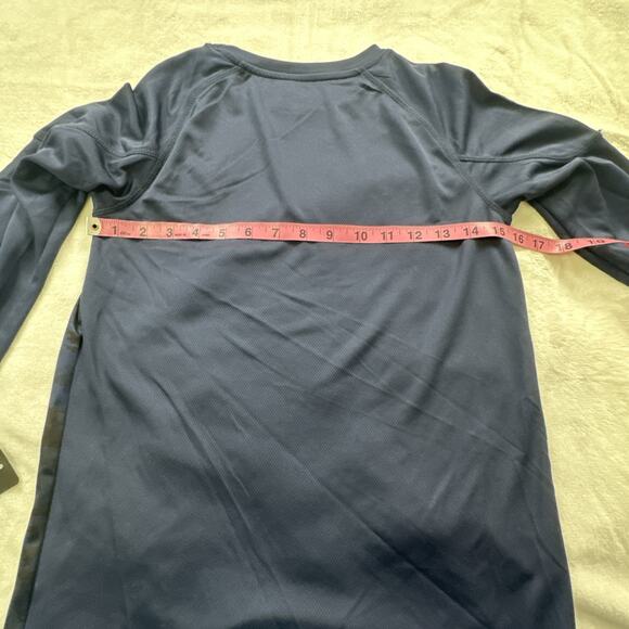 Tennessee Titans Shirt Youth Boys Medium 10/12 Long Sleeve NFL Team Aparrel NEW - Picture 8 of 11